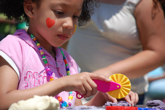 Annabelle Play Day2008400-gallery